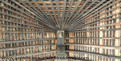 lankathilaka brick temple